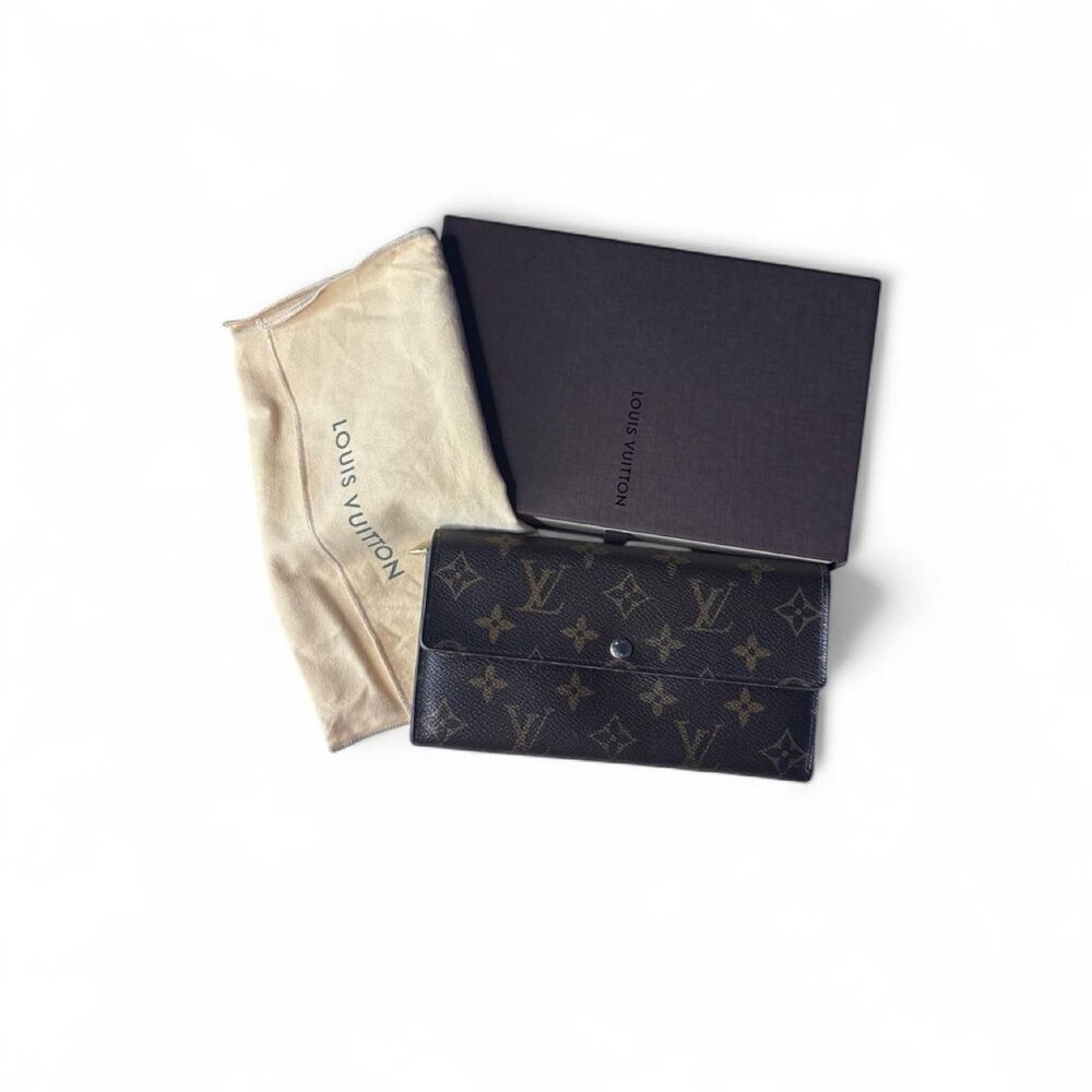 Authentic Vintage Louis Vuitton Monogram Sarah Wallet Set WOC 2012